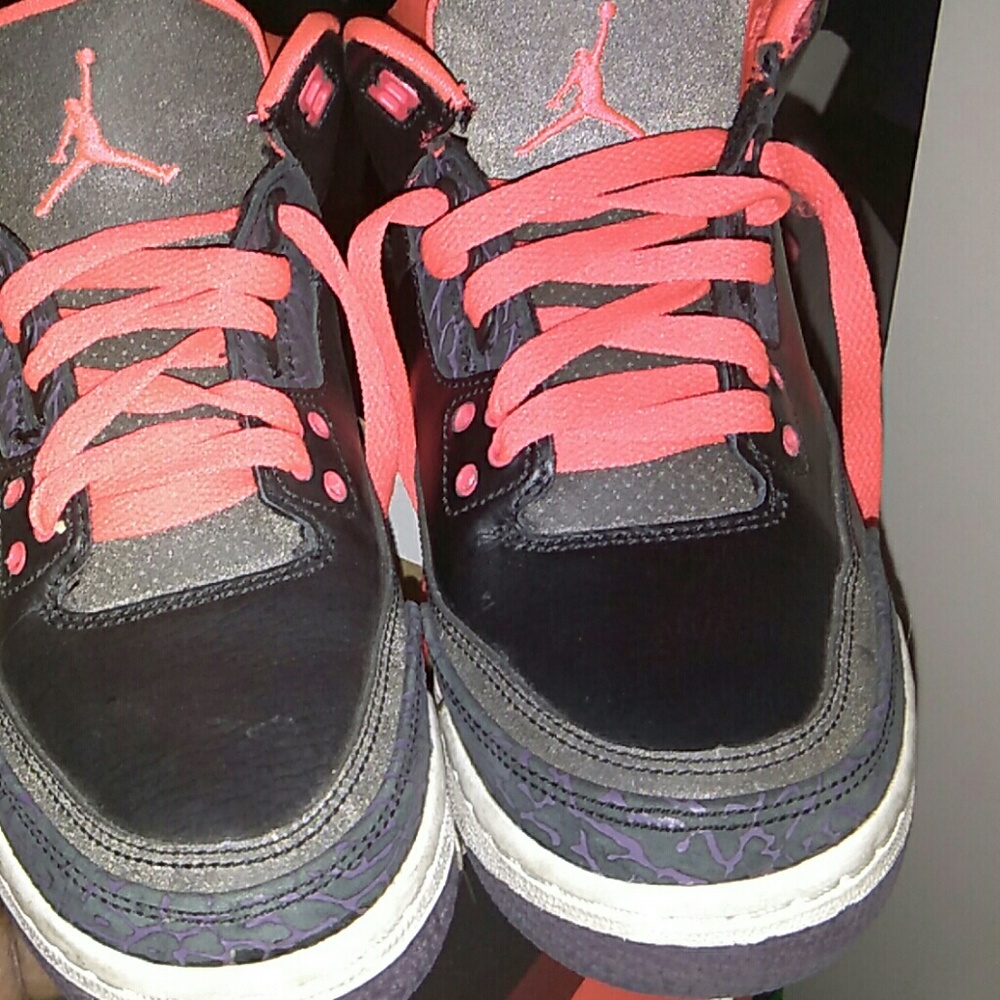 Air Jordan 3 Retro Kicks